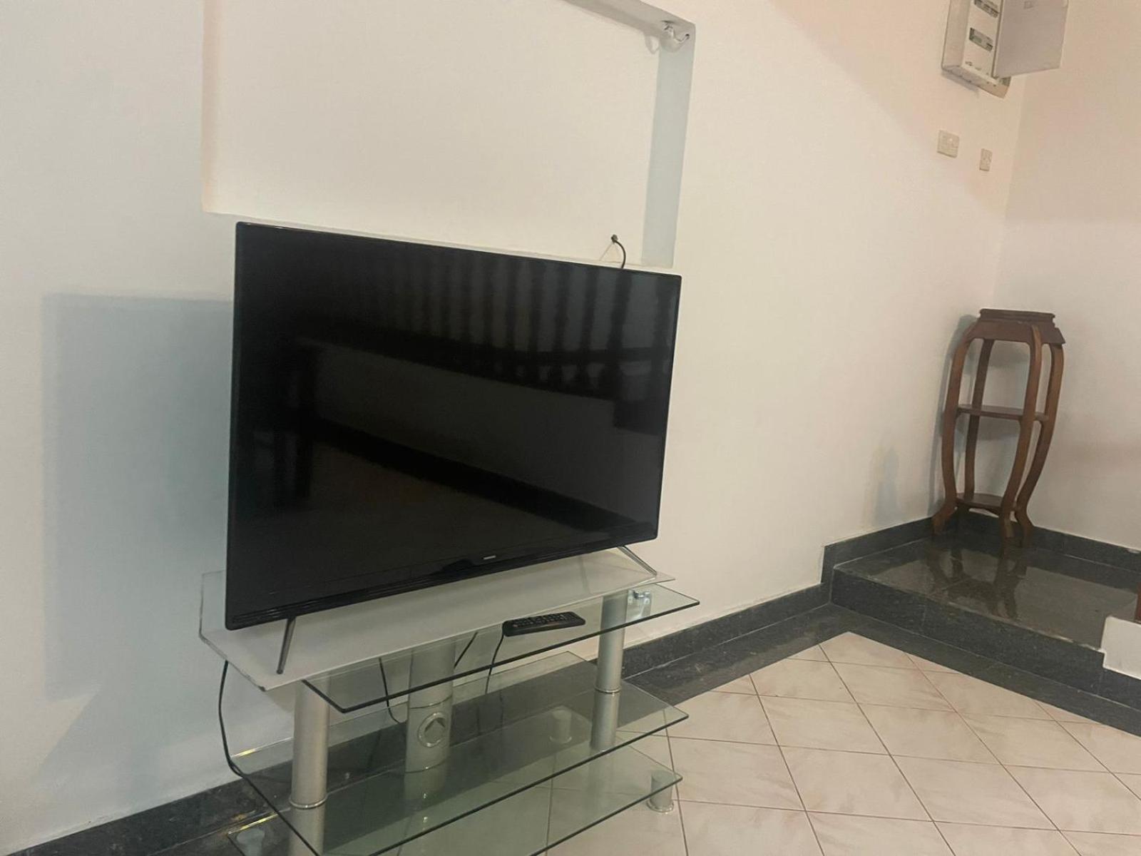 Mila Boutique Airport Hotel Seeduwa Exterior photo